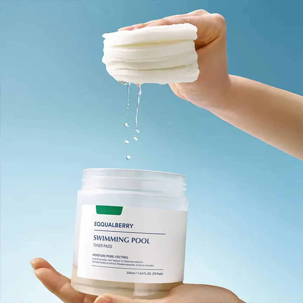 Swiming Pool Toner Peeling & Moisture Pads from Equalberry - 70 pcs